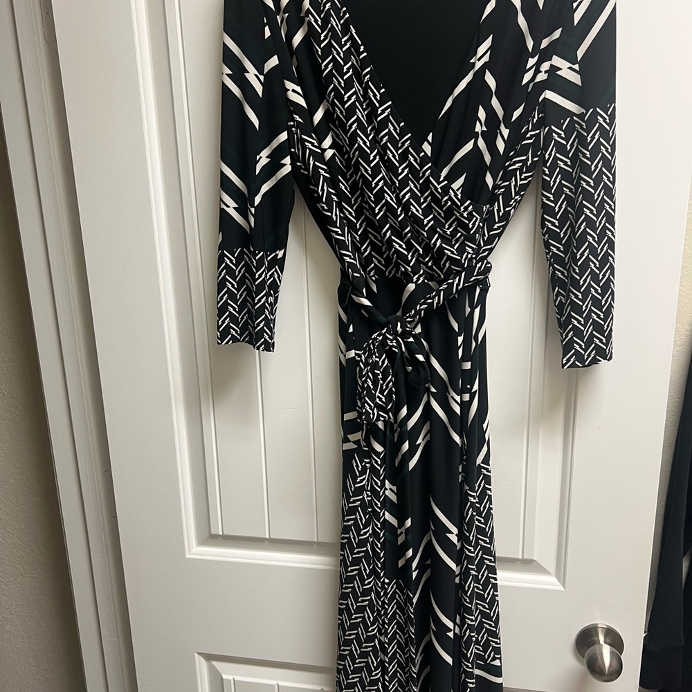 Ralph Lauren Black and White faux wrap mid Sleeve Dress